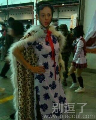 COS太霸气不能直视 COS太霸气不能直视