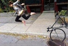 下一秒就悲剧了