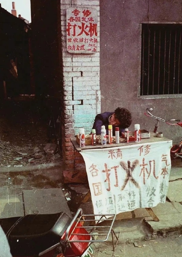轻松一刻:妙龄少女上头喝醉,老艺术家公关落泪 轻松一刻:妙龄少女上头喝醉,老艺术家公关落泪