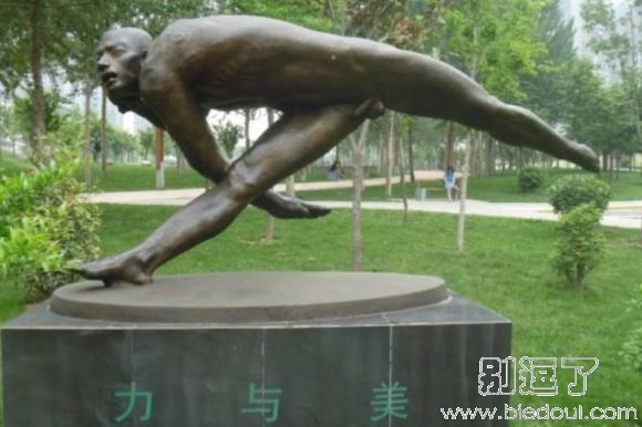 我勒个去，奇葩