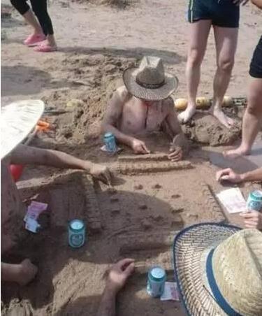 这也太有娱乐精神了吧 这也太有娱乐精神了吧