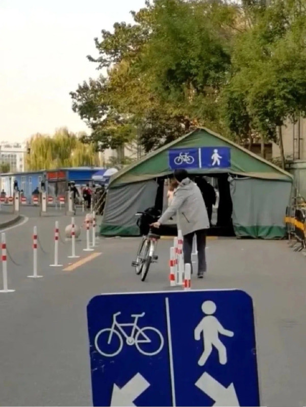 轻松一刻:今晚,给你们来点足控福利! 轻松一刻:今晚,给你们来点足控福利!