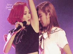 来,闻闻有没有味道 来,闻闻有没有味道