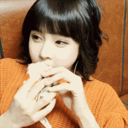 来来来,亲一个哟 来来来,亲一个哟