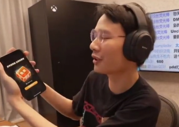 轻松一刻:给汽车加食用油,这招到底能不能行? 轻松一刻:给汽车加食用油,这招到底能不能行?