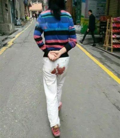 大姨妈来了的囧事图片 大姨妈来了的囧事图片