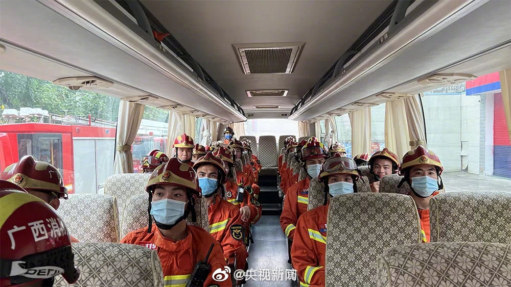 每日一刻:出事直接钻衣柜,老王这么好当吗? 每日一刻:出事直接钻衣柜,老王这么好当吗?