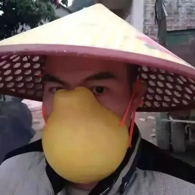 轻松一刻:资深足控乔装打扮,激情上演为爱发电! 轻松一刻:资深足控乔装打扮,激情上演为爱发电!