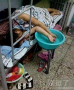 这是洗手呢还是睡着了