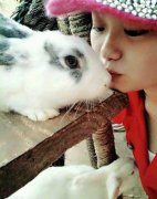 下面那个别趁火打劫 下面那个别趁火打劫