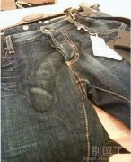 此款牛仔裤，绝对是把妹利器