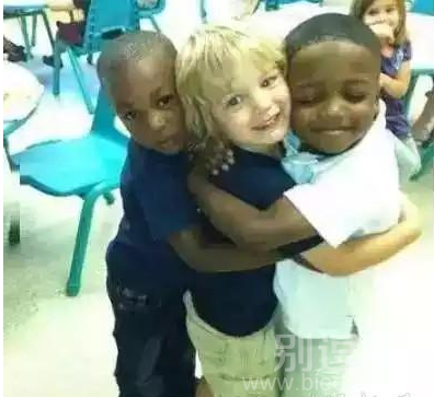 这不是摆明了奥利奥？