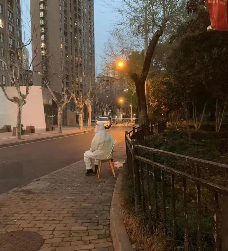 轻松一刻:本以为大妈就够野了,没想到大爷更疯狂 轻松一刻:本以为大妈就够野了,没想到大爷更疯狂
