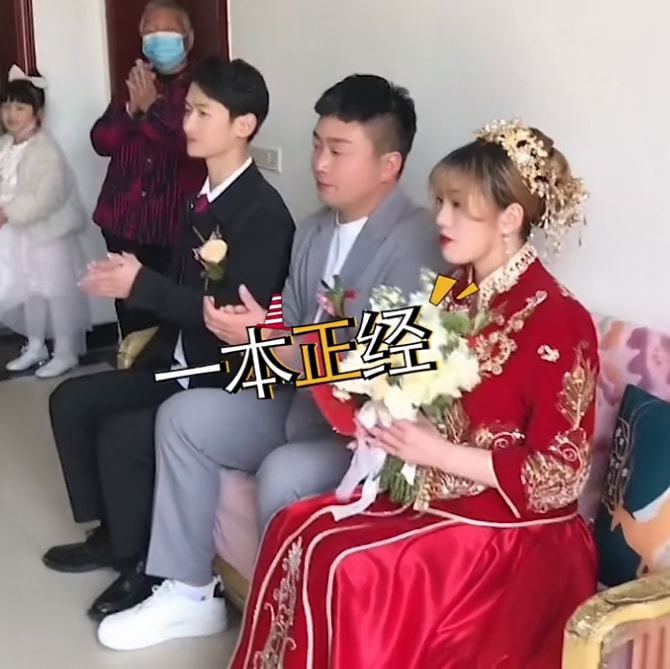 轻松一刻:本以为大妈就够野了,没想到大爷更疯狂 轻松一刻:本以为大妈就够野了,没想到大爷更疯狂