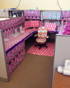 男教练教妹子，眼睛往哪看呢