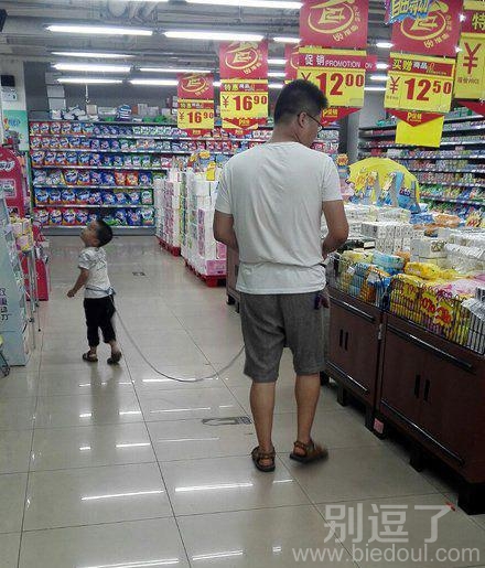 你可真是孩子的亲爸爸。 你可真是孩子的亲爸爸。