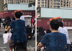 阿姨出门太着急了吧 阿姨出门太着急了吧
