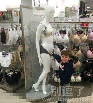 熊孩子前途无量呀