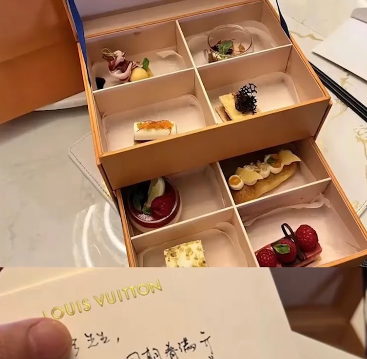 轻松一刻:玩脱了,愚人节玩笑开大了…… 轻松一刻:玩脱了,愚人节玩笑开大了……