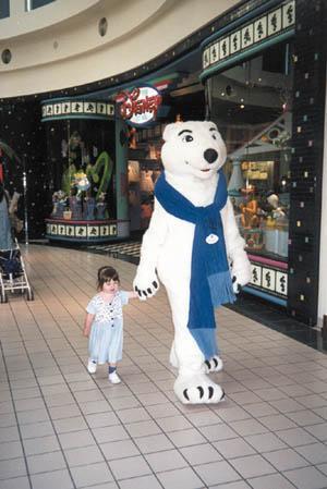 我们一起手拉手。。 我们一起手拉手。。