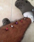女儿和爸爸在家呆了一天之后…