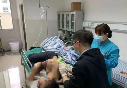 轻松一刻:疫情,你耽误我谈恋爱了! 轻松一刻:疫情,你耽误我谈恋爱了!
