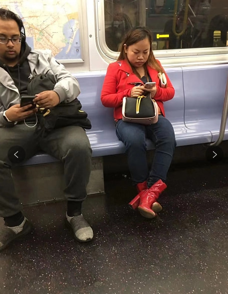 轻松一刻:疫情,你耽误我谈恋爱了! 轻松一刻:疫情,你耽误我谈恋爱了!