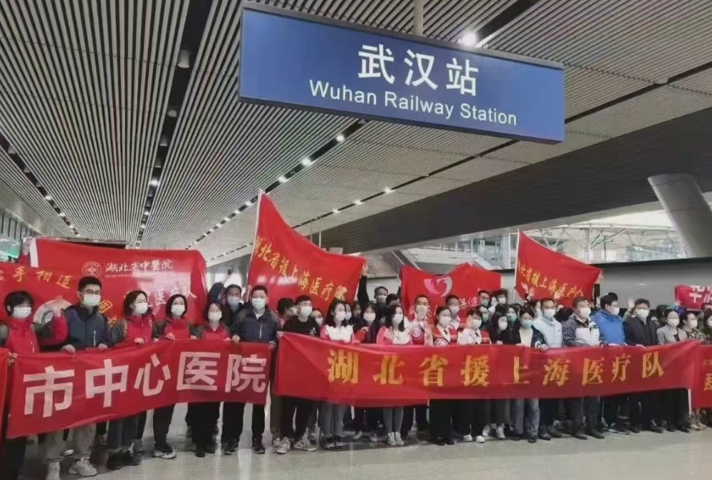 轻松一刻:疫情,你耽误我谈恋爱了! 轻松一刻:疫情,你耽误我谈恋爱了!