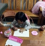 这孩子 绝对练过