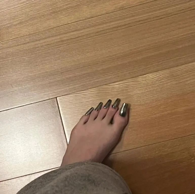轻松一刻:你见过散养的小姐姐吗?我见过 轻松一刻:你见过散养的小姐姐吗?我见过