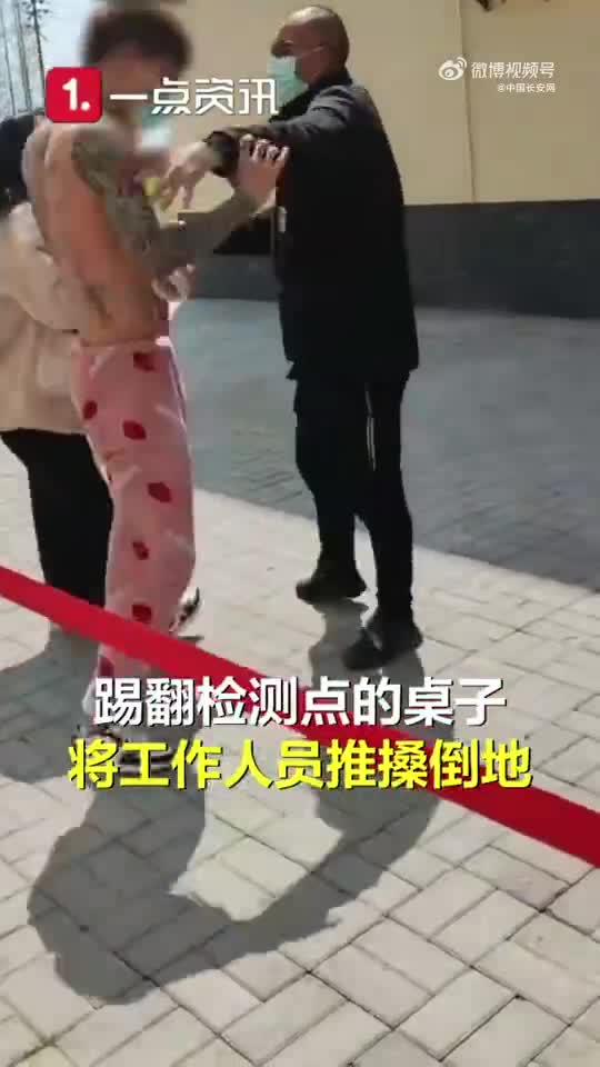 轻松一刻：你见过散养的小姐姐吗？我见过