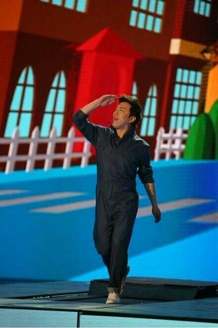 黄渤在央视办了张健身卡 黄渤在央视办了张健身卡