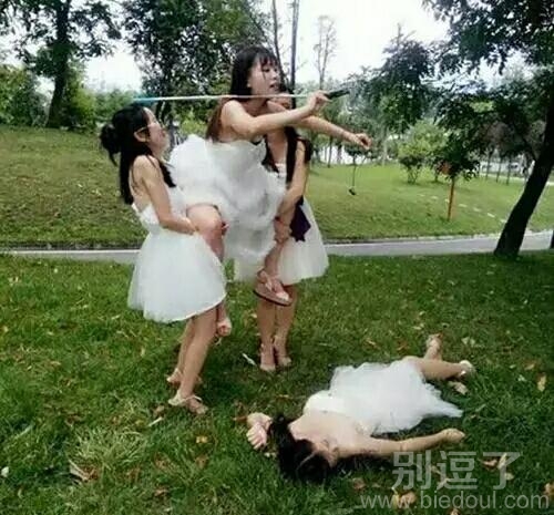 能这样为你拍照,真是好闺蜜! 能这样为你拍照,真是好闺蜜!