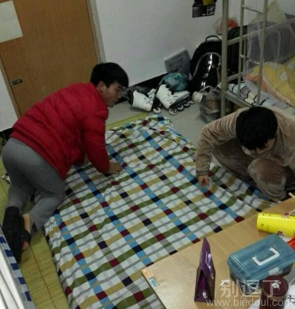 论中国好舍友的重要性。
