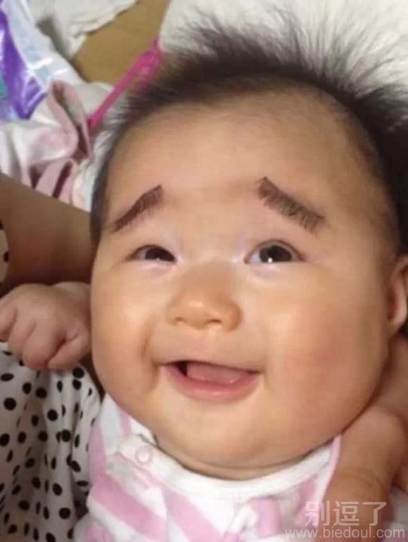 一个儿童的眉毛。。 一个儿童的眉毛。。