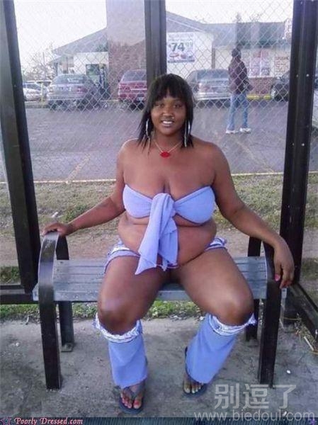 这个真是无法吐槽啦。 这个真是无法吐槽啦。