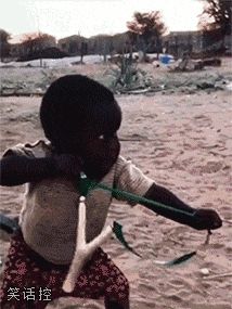 说实话,我只看到个眼珠子,都不知道他长啥样 说实话,我只看到个眼珠子,都不知道他长啥样