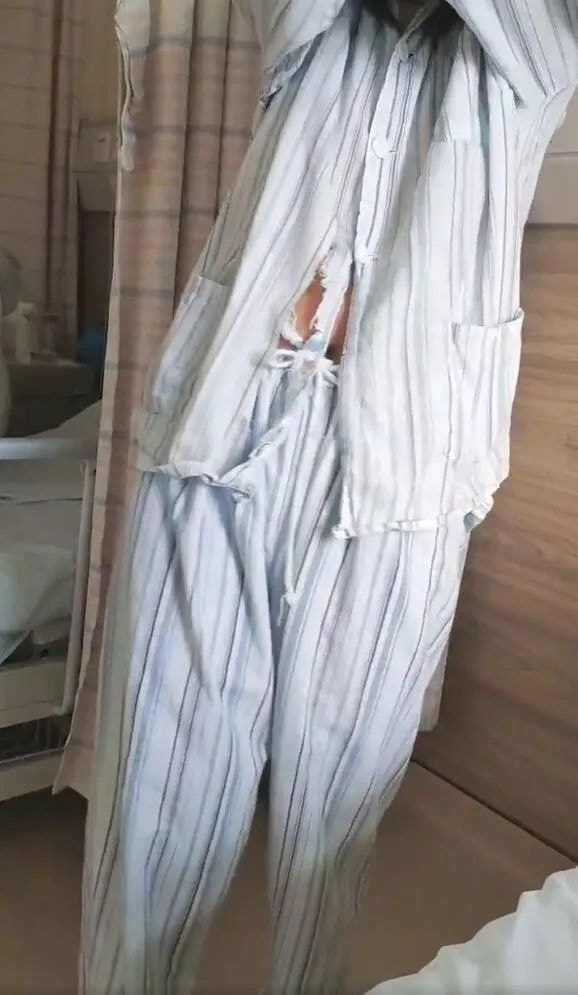 轻松一刻:女人喜欢看腹肌,男人喜欢看什么? 轻松一刻:女人喜欢看腹肌,男人喜欢看什么?