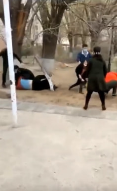 轻松一刻:女人喜欢看腹肌,男人喜欢看什么? 轻松一刻:女人喜欢看腹肌,男人喜欢看什么?