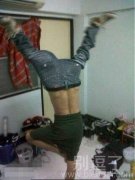 我擦，乍一看以为他好流弊