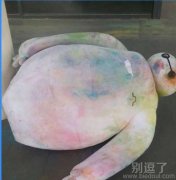 过气网红被抛尸街头 过气网红被抛尸街头