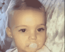 小美女好可爱哦，真的是被萌化了！