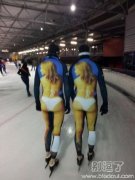 这溜冰服回头率1000％啊！！...