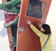 超人快来,有怪兽 超人快来,有怪兽