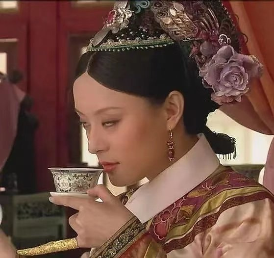 轻松一刻:这年头,就连老鼠都知道囤现金流了 轻松一刻:这年头,就连老鼠都知道囤现金流了