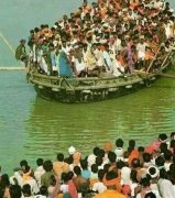 岸上还有人呢 岸上还有人呢