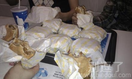 2个饿死鬼托世的吃仙