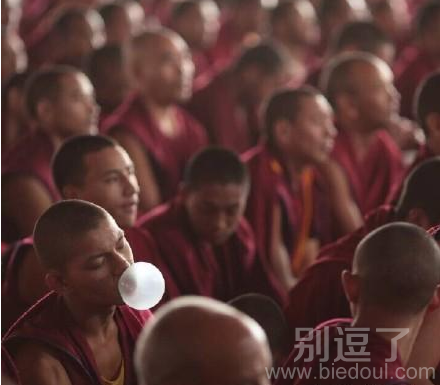 和尚也吃泡泡糖！