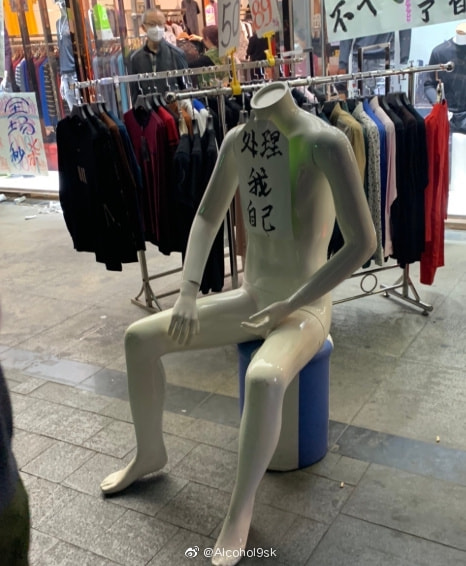 轻松一刻:我妈问我,为啥要对着西瓜籽拍照? 轻松一刻:我妈问我,为啥要对着西瓜籽拍照?