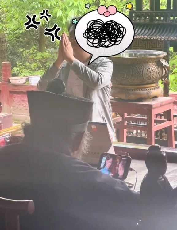 轻松一刻:我妈问我,为啥要对着西瓜籽拍照? 轻松一刻:我妈问我,为啥要对着西瓜籽拍照?